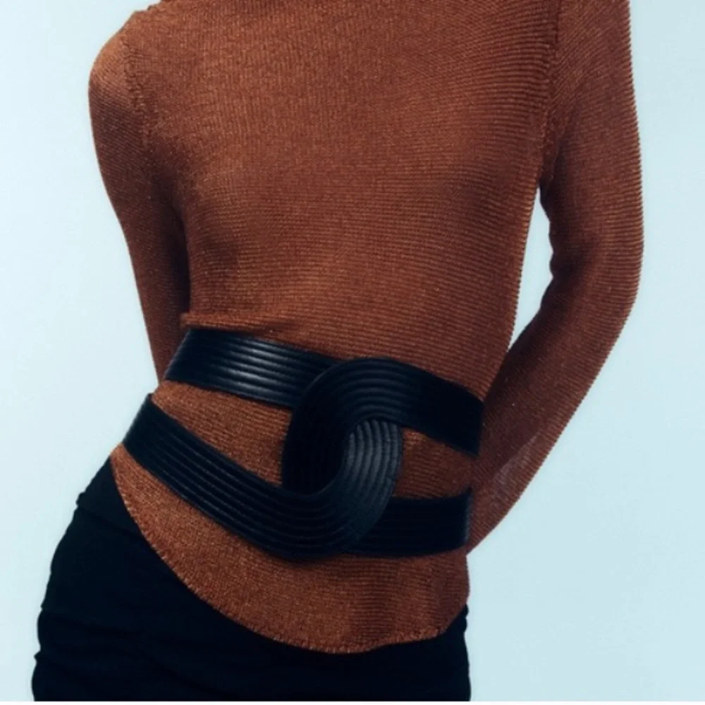 Zara Limited Edition 100% Genuine leather twist black wide belt Sz.80 (S)